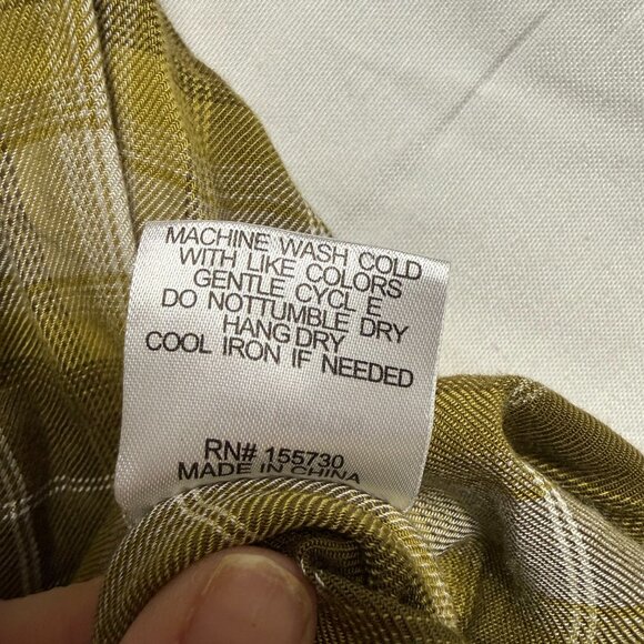 Women’s Olive Green Mustard Plaid Button Down Shirt Size Large – Long Sleeve Cur - Picture 6 of 8